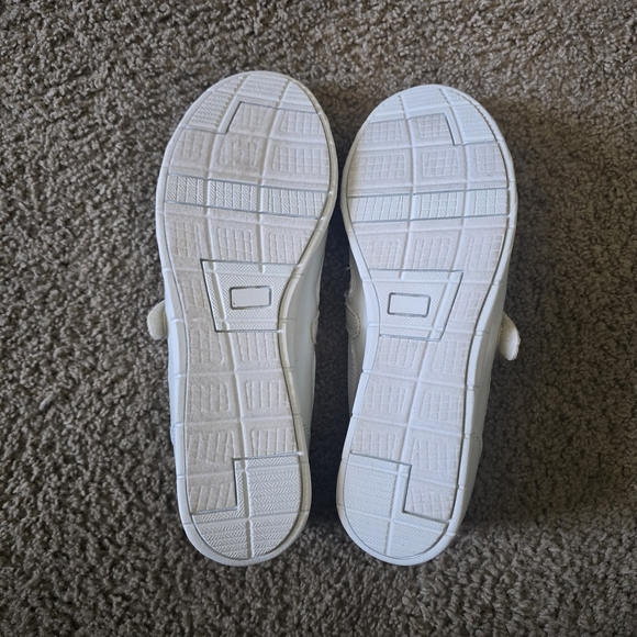 White Mary Jane Sneakers Size 11 Women – Like New - Picture 2 of 5